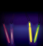 Mini bâtons fluorescents avec pendentif